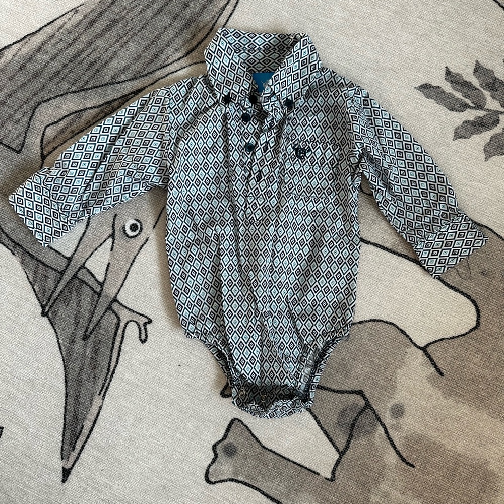 Cowboy Hardware Infant Button down - Picture 5 of 5